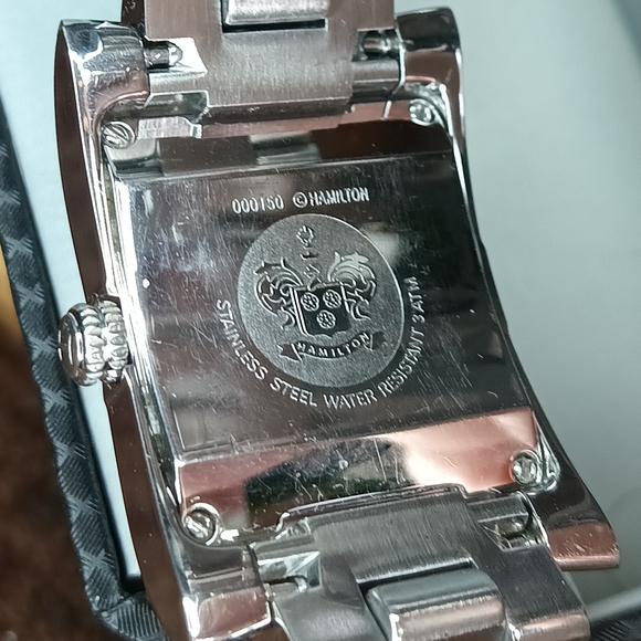 X Hamilton Ladies Quartz watch Textured black dial Curved Cut Crystal Silver . - Picture 5 of 13